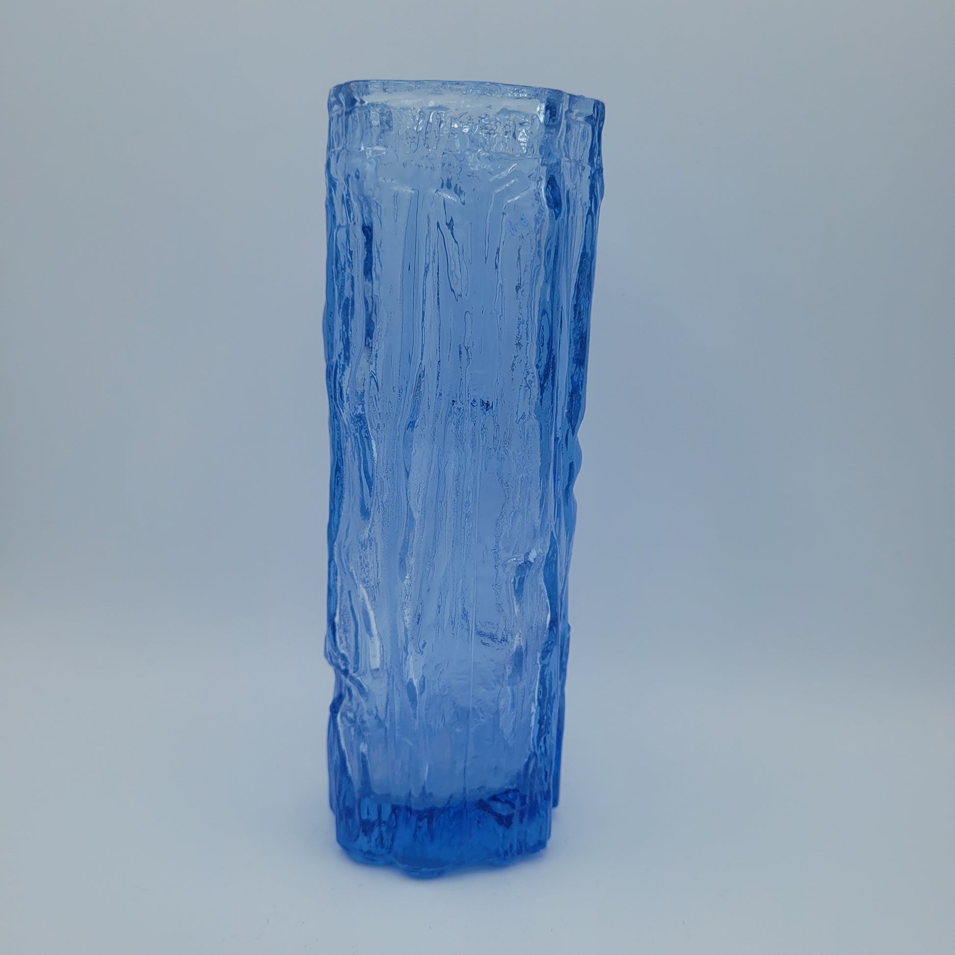 Ravenhead "Bark Effect" ice blue vase. Brrr