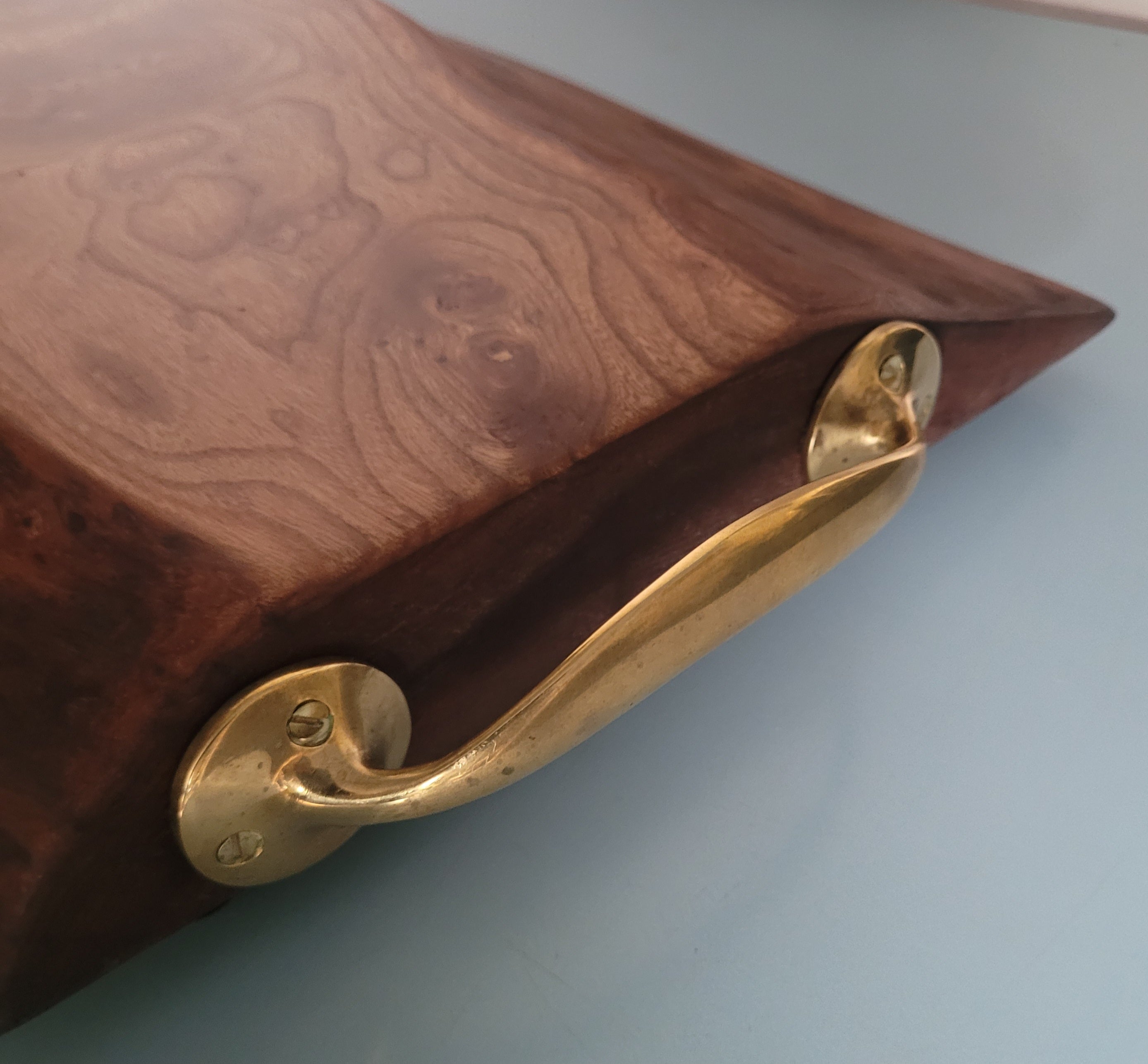 z..... Large Elm Wood Serving/Cheese  Board