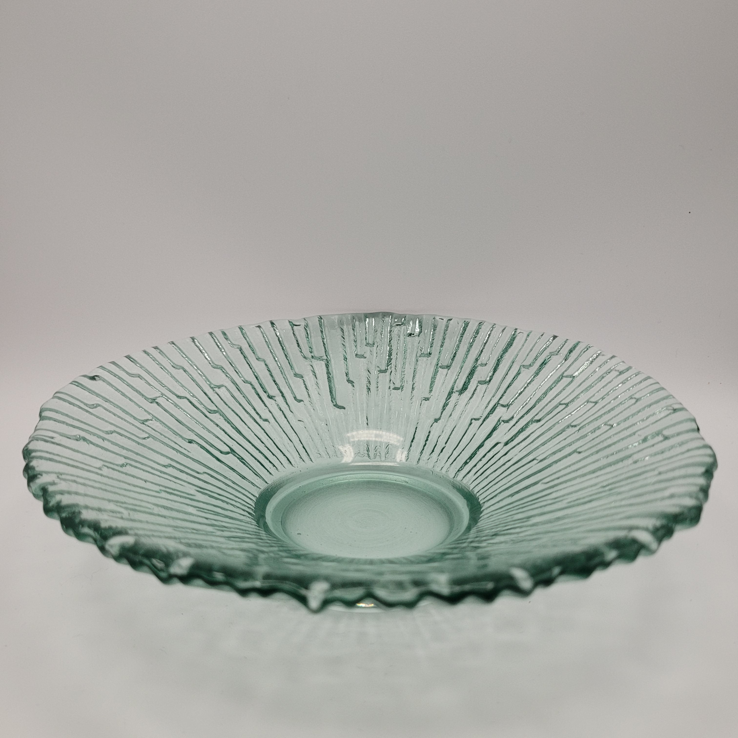 Ice crystal bowl By Paval Pànek, Czechoslovakian Art Glass late 70s early 80s
