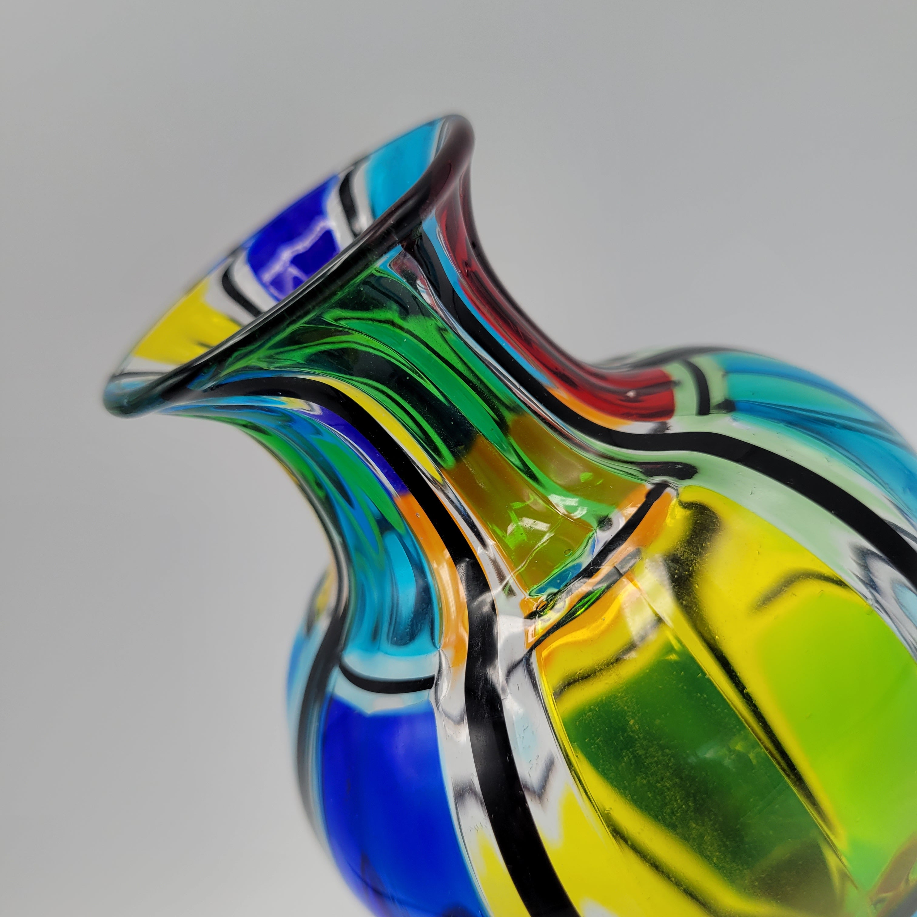 Angelo Ballarin "Carnevale Vase" from the F&M Ballarin studio. Signed, label, and certified Murano Pezzato Glass