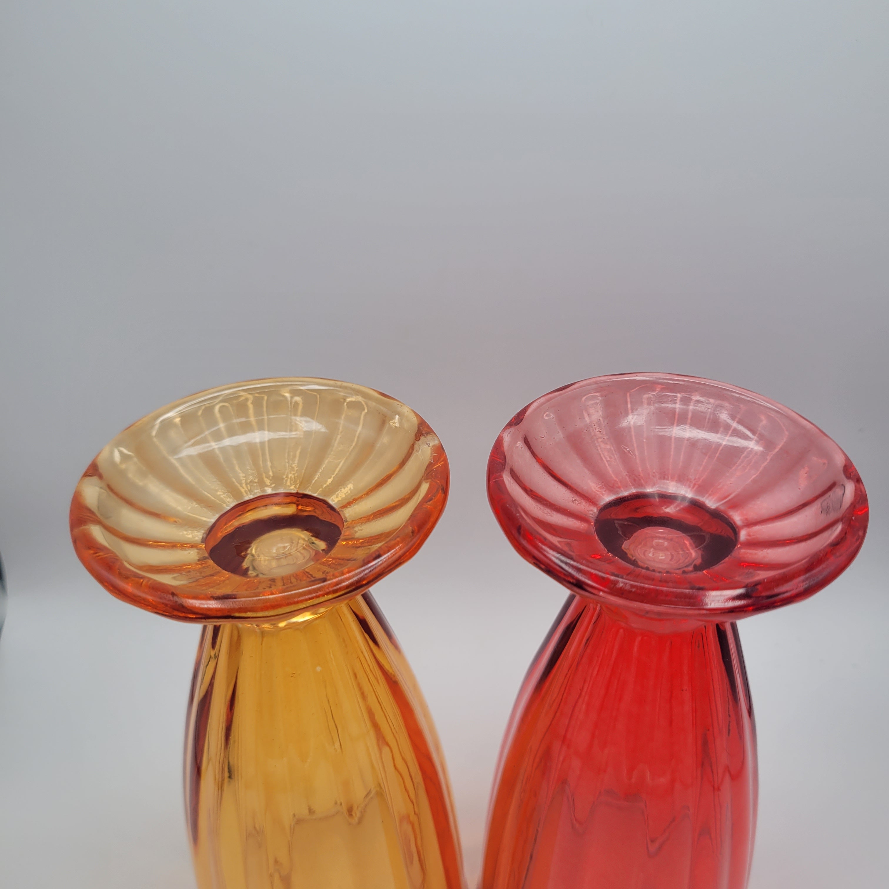 A Set of 4 Vintage Flash-Coloured Sundae Dishes (1950s–1970s)🍧🍨🧁🍦