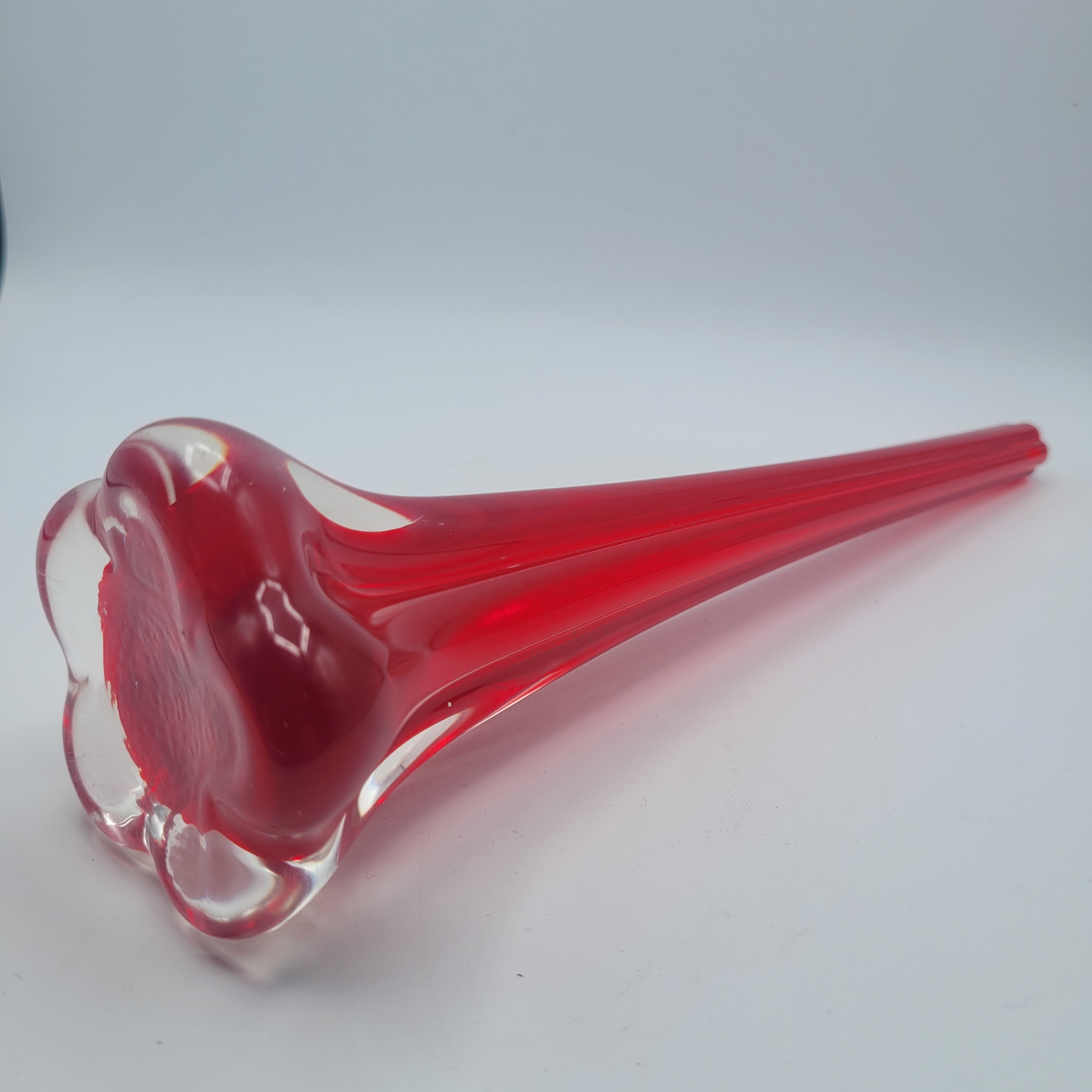 Tall Red Cased Glass Bud Vase — Mid-Century Modern Elegance (28 cm)