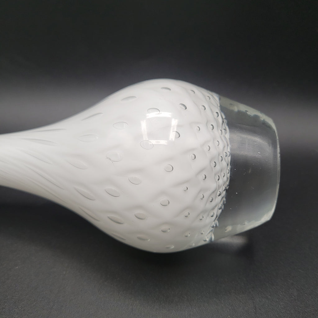 Mid-Century Swedish Controlled Bubble Vase – Åseda Glass, White Cased Sommerso Form, c.1960s..🇸🇪
