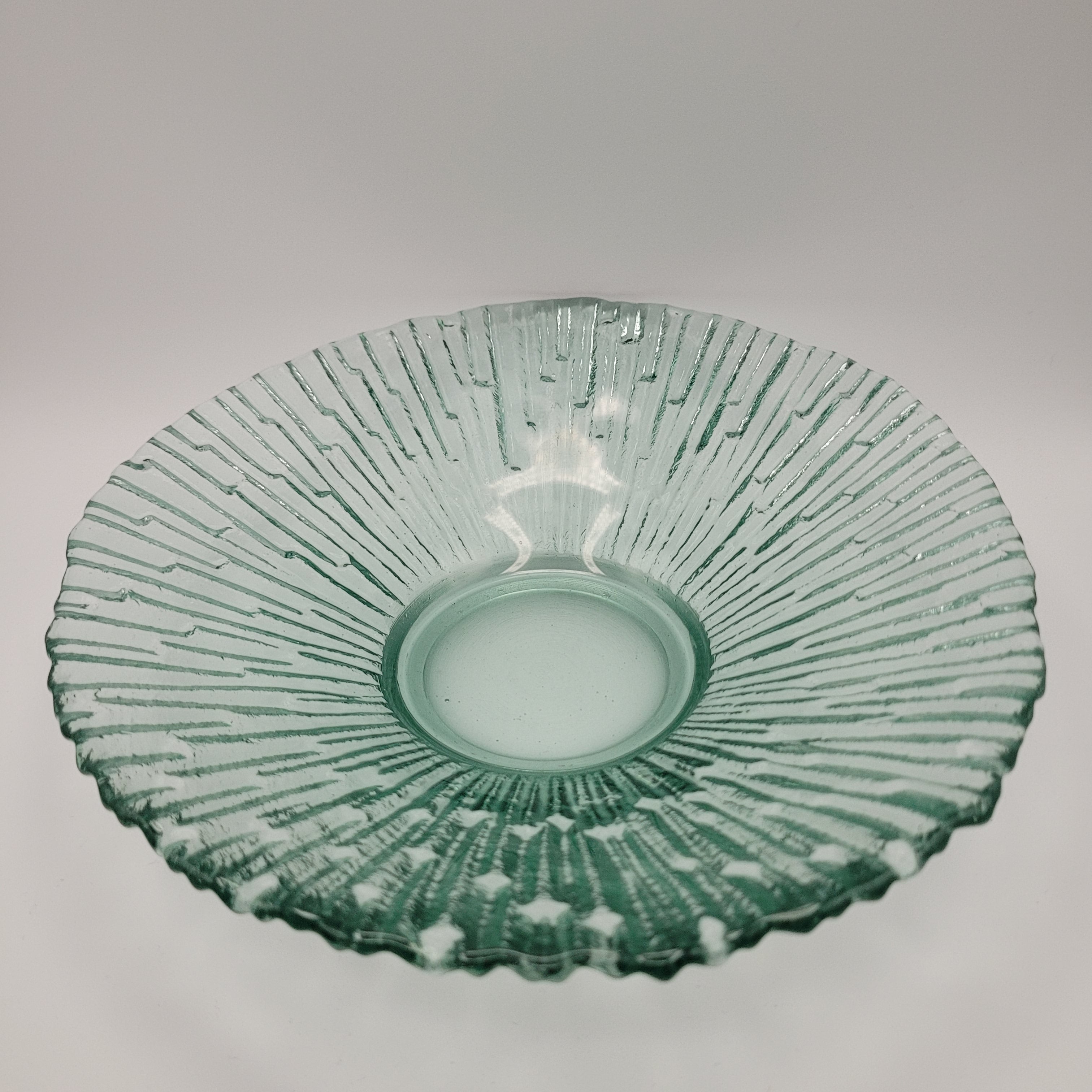 Ice crystal bowl By Paval Pànek, Czechoslovakian Art Glass late 70s early 80s