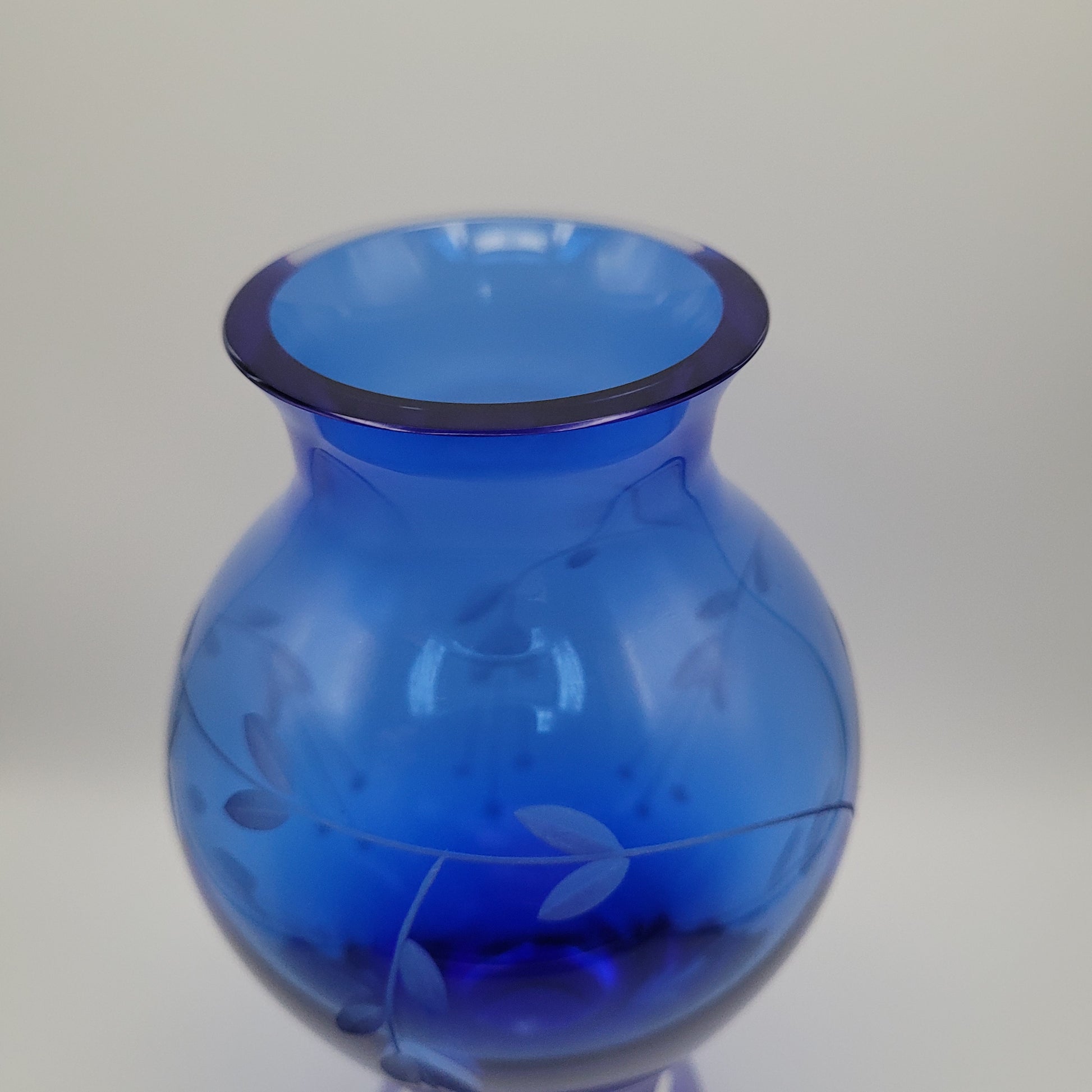 Duiske hand-blown baluster vase. Handmade Irish Studio Glass
