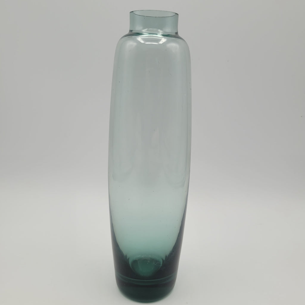 Pair of Scandinavian Modernist Glass Vases – Amber & Teal, 1960s–70s...so stylish 😎