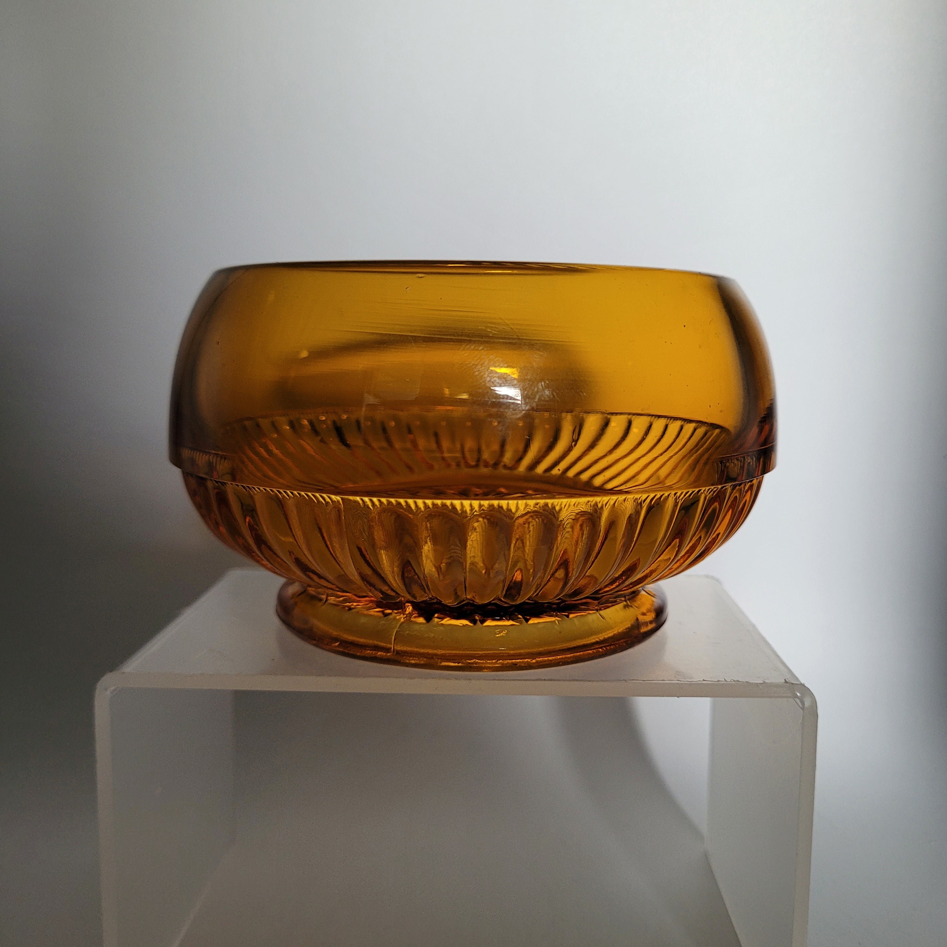 Mid-Century Amber Crystal Bowl — Attributed to Rückl / Sklo Union, Czechoslovakia c. 1965–1975