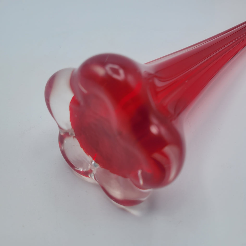 Tall Red Cased Glass Bud Vase — Mid-Century Modern Elegance (28 cm)
