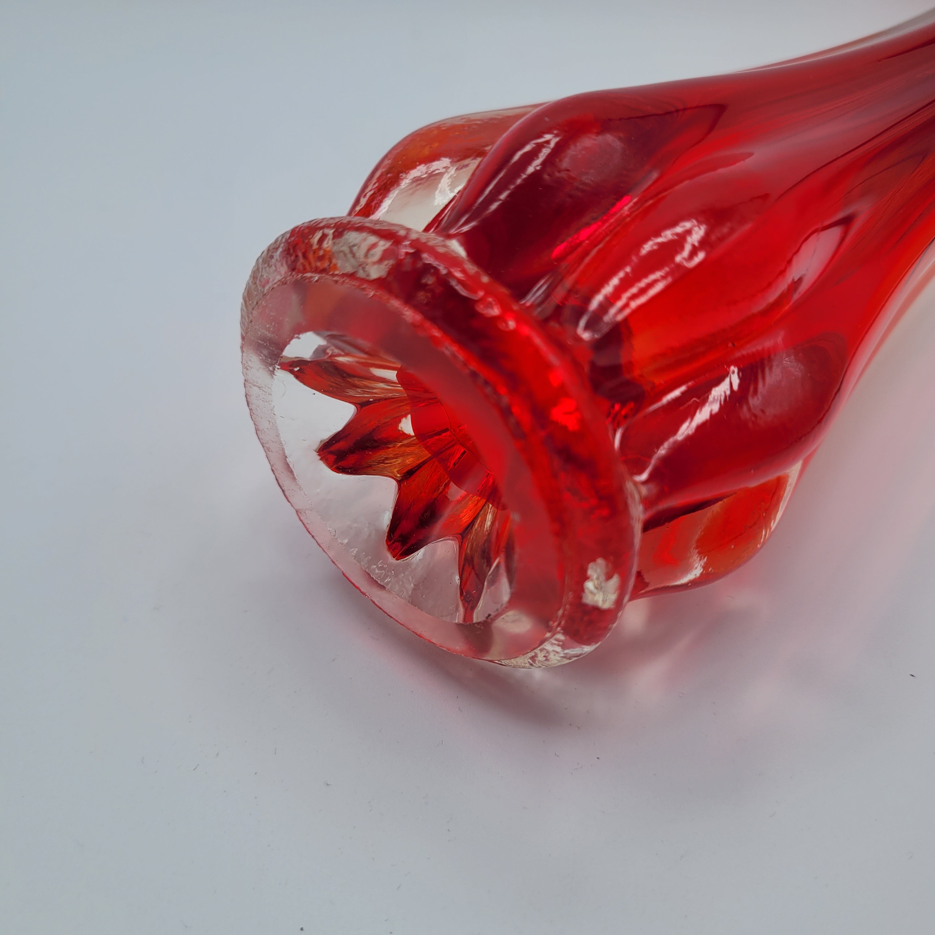 Italian art glass in the Murano Tradition. Sommerso & Rigadin Swung Vase. 1960s Mid Century Modern. Superb 👌