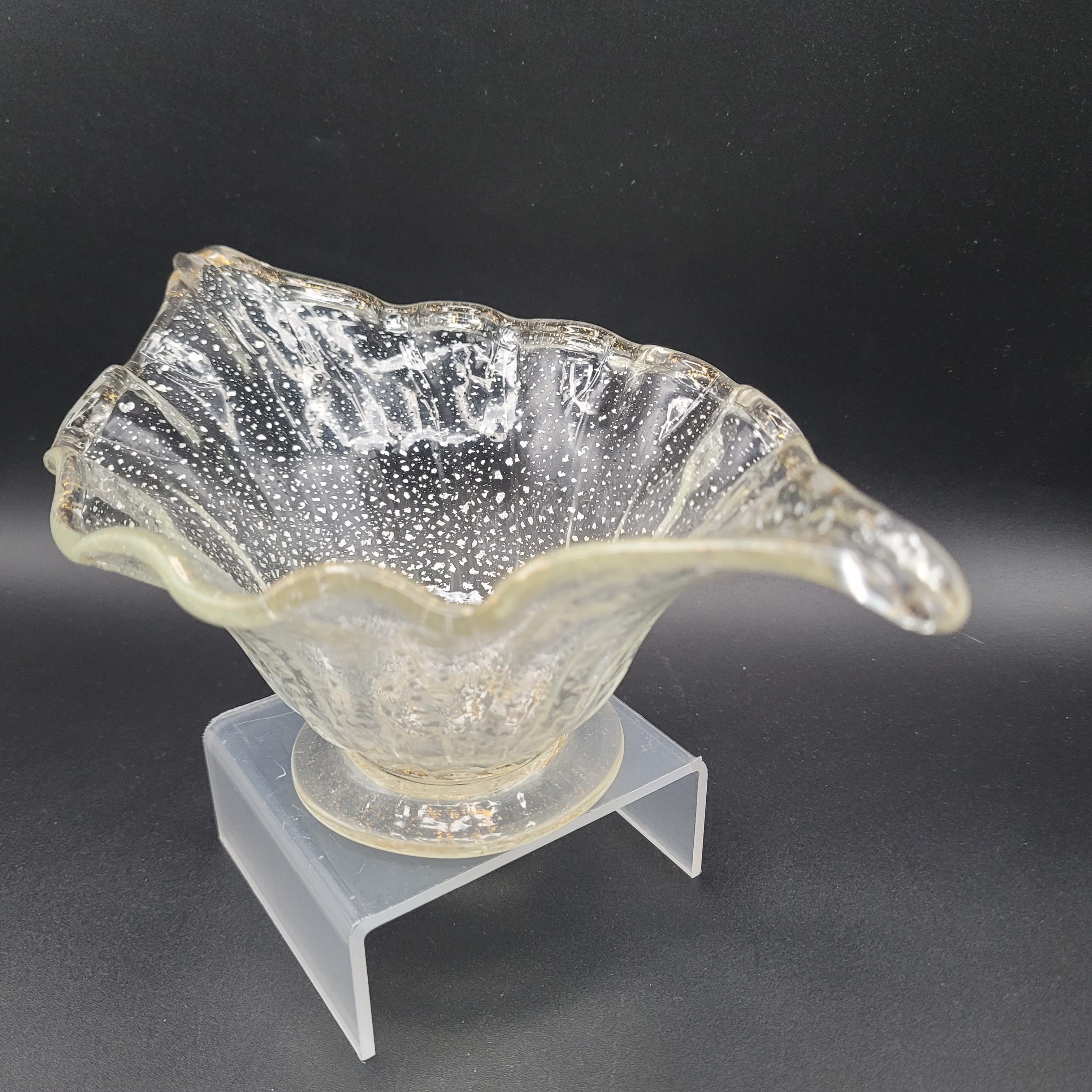 Mid-Century Bohemian Murano-Style Art Glass Bowl – Gold & Spatter Inclusion, Handblown (Unmarked)