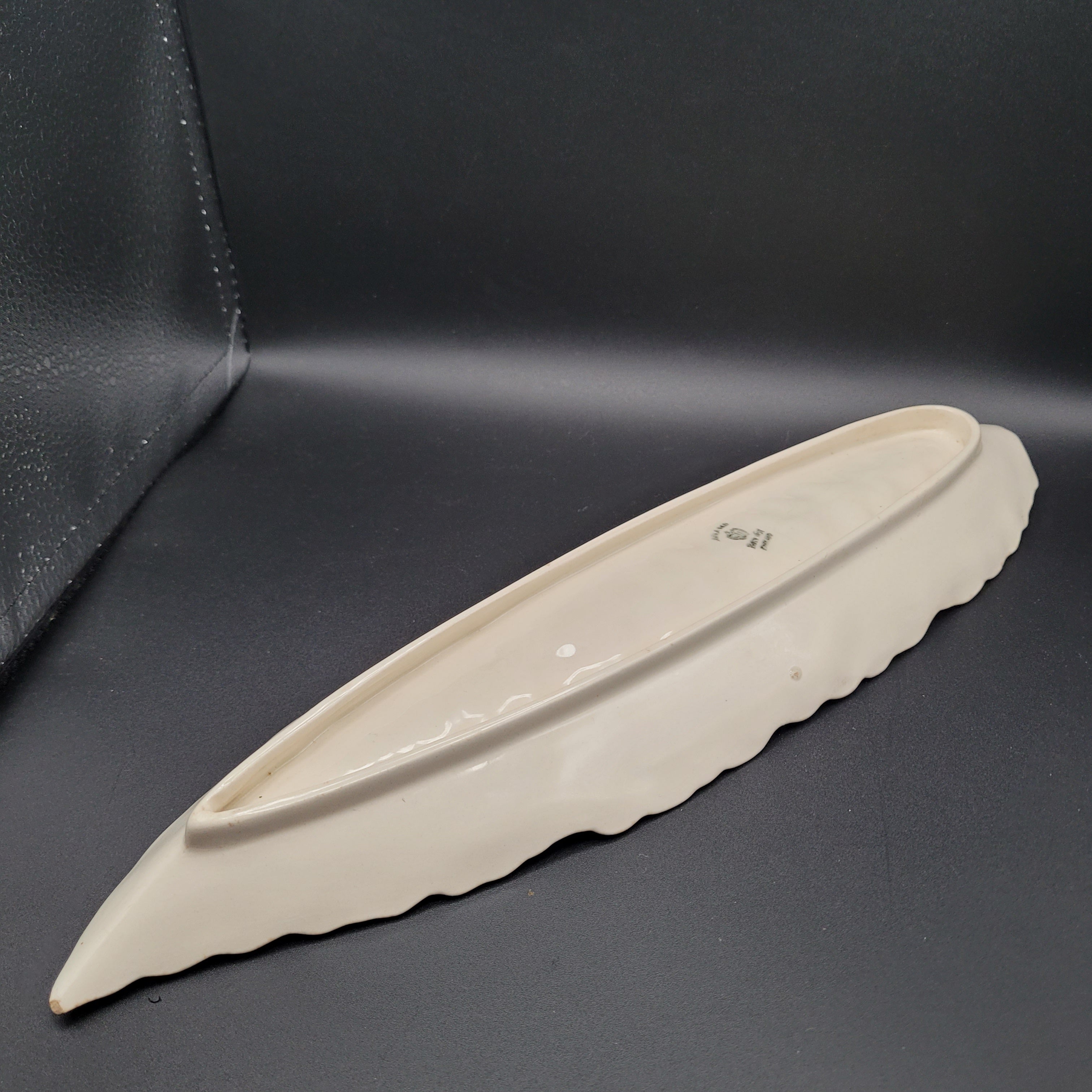 🍃 Mid-Century Green Leaf Console Dishc.1950s–60s Continental German / Austrian