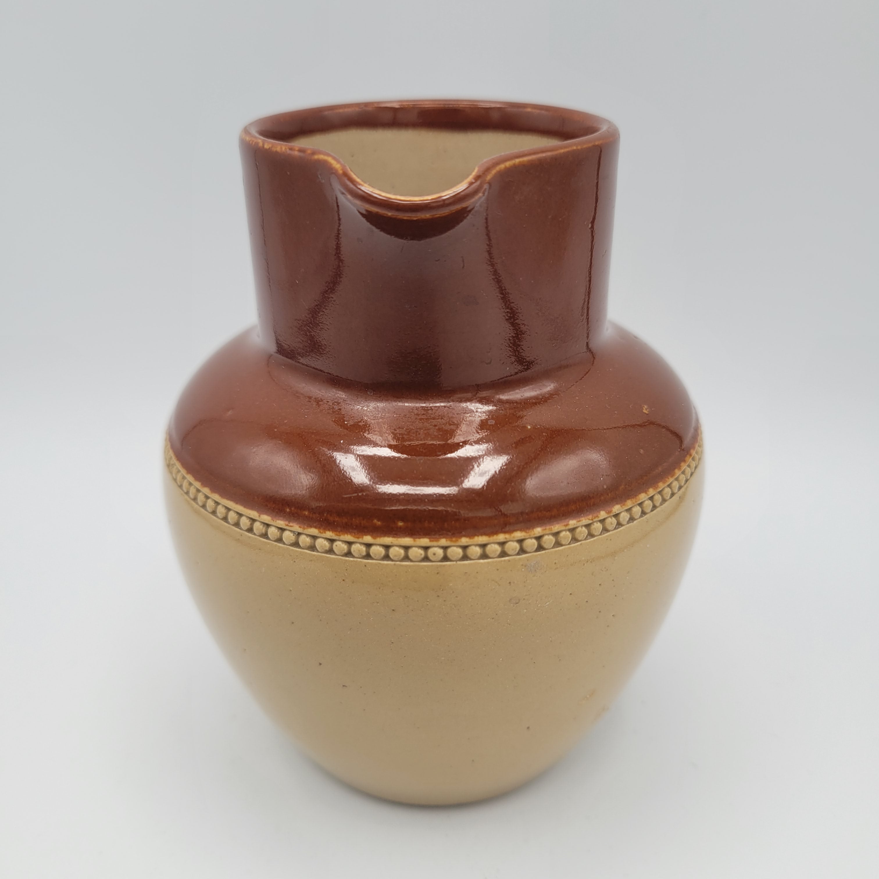 Lovatts vintage Stoneware 1/2 Pint jug. 1932-1959 fully marked...and some. It would make a lovely posy vase 🌷