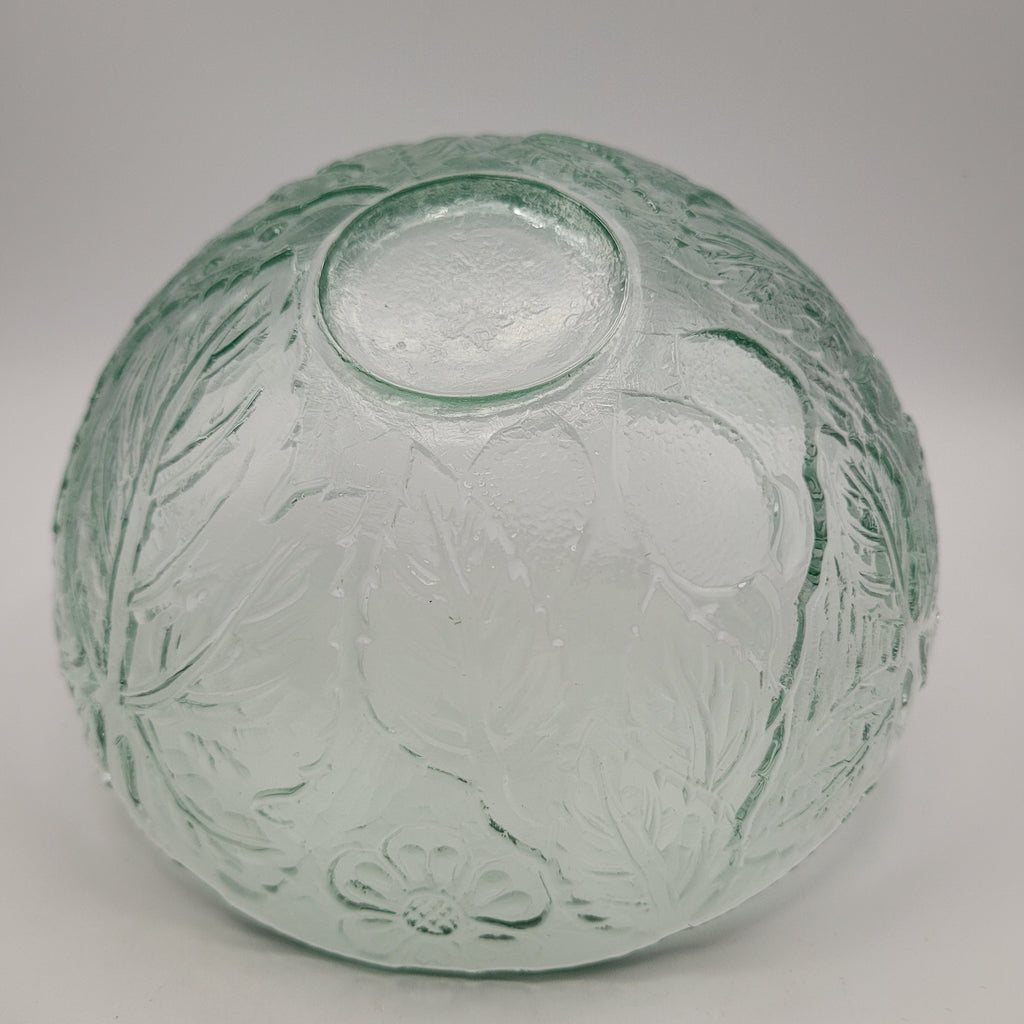Mid-Century British Pressed Glass Bowl – Pale Green with Subtle Uranium Glow, c.1940s–50s