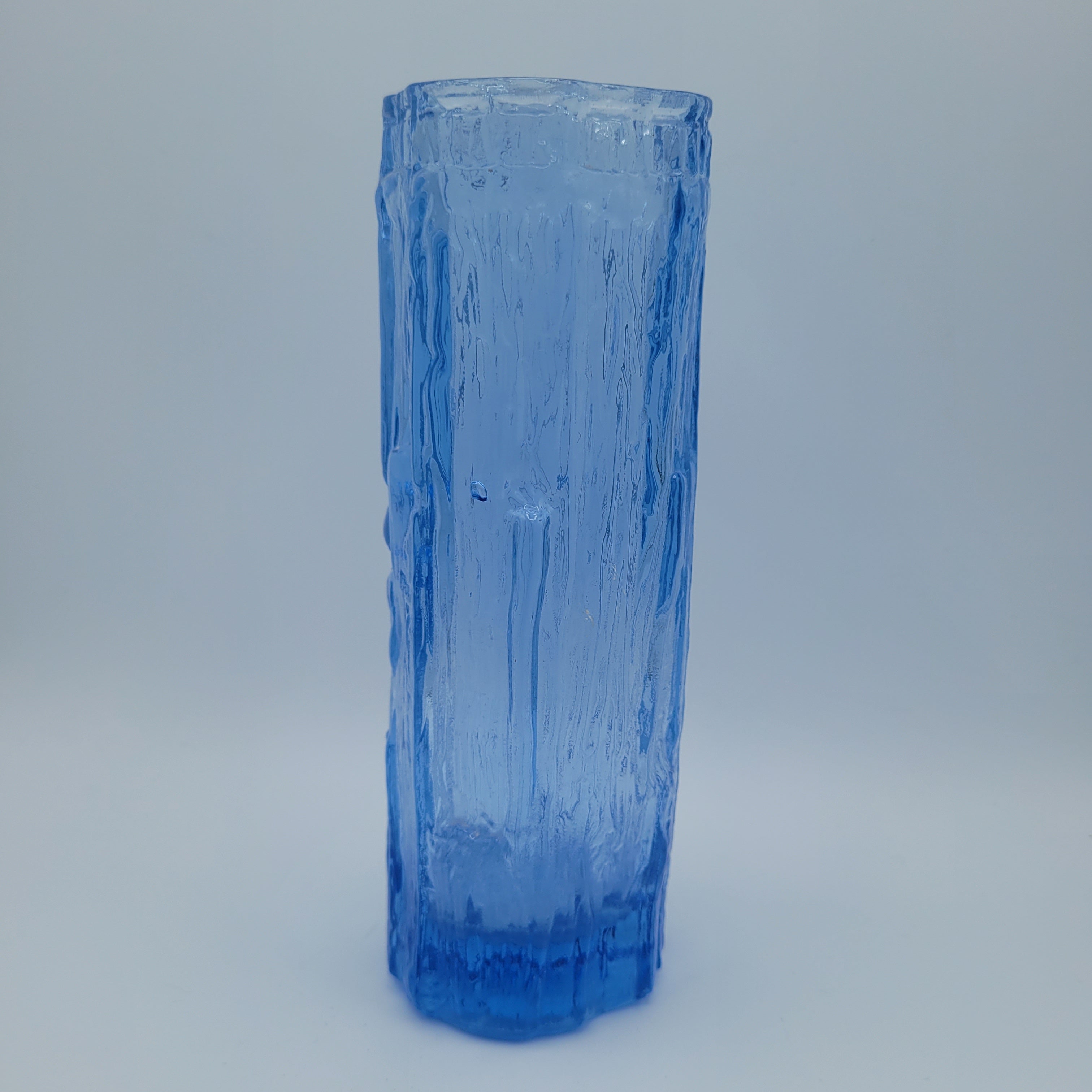 Ravenhead "Bark Effect" ice blue vase. Brrr