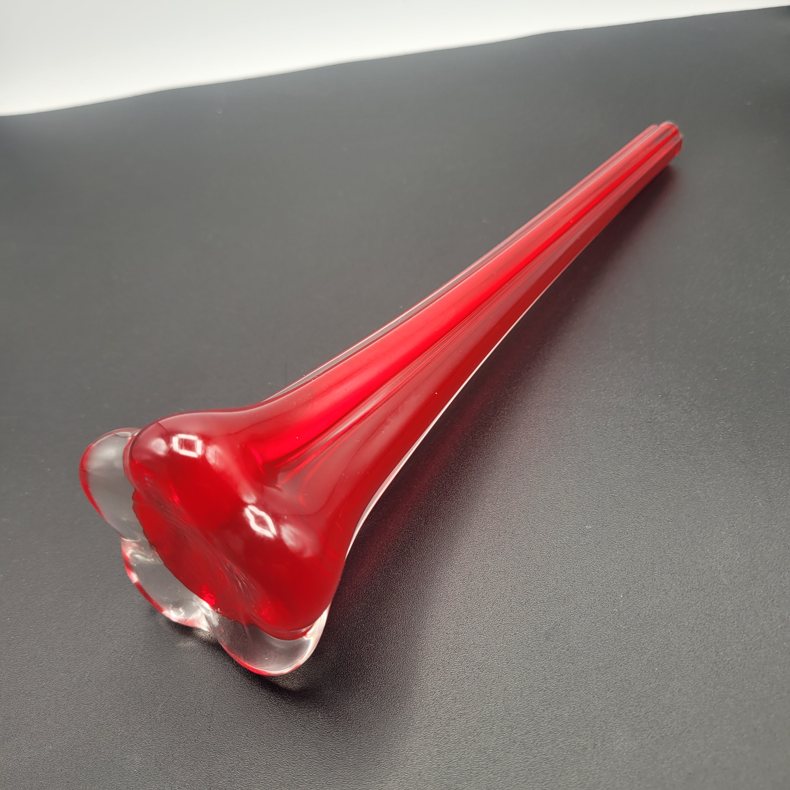 Tall Red Cased Glass Bud Vase — Mid-Century Modern Elegance (28 cm)