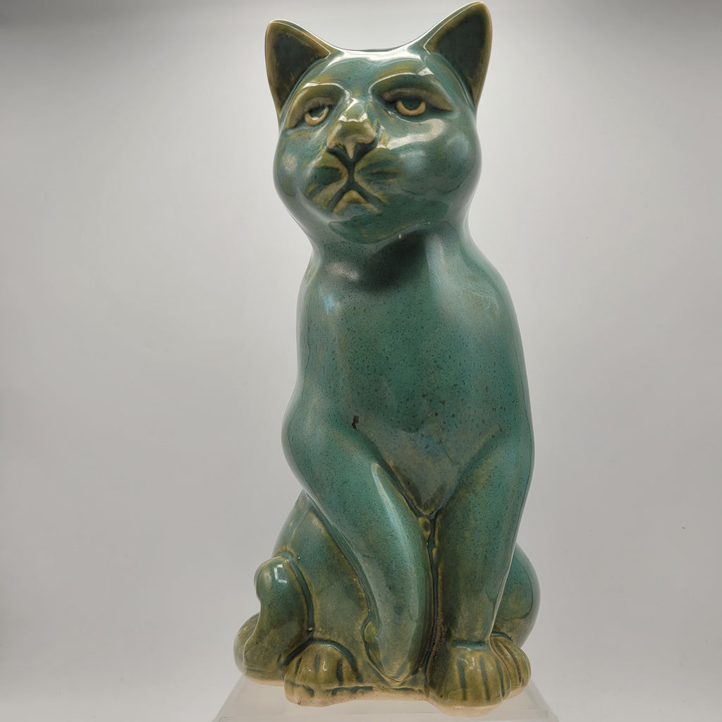 🐾 “The Cat With Opinions” — Mid-Century Ceramic Sculpture