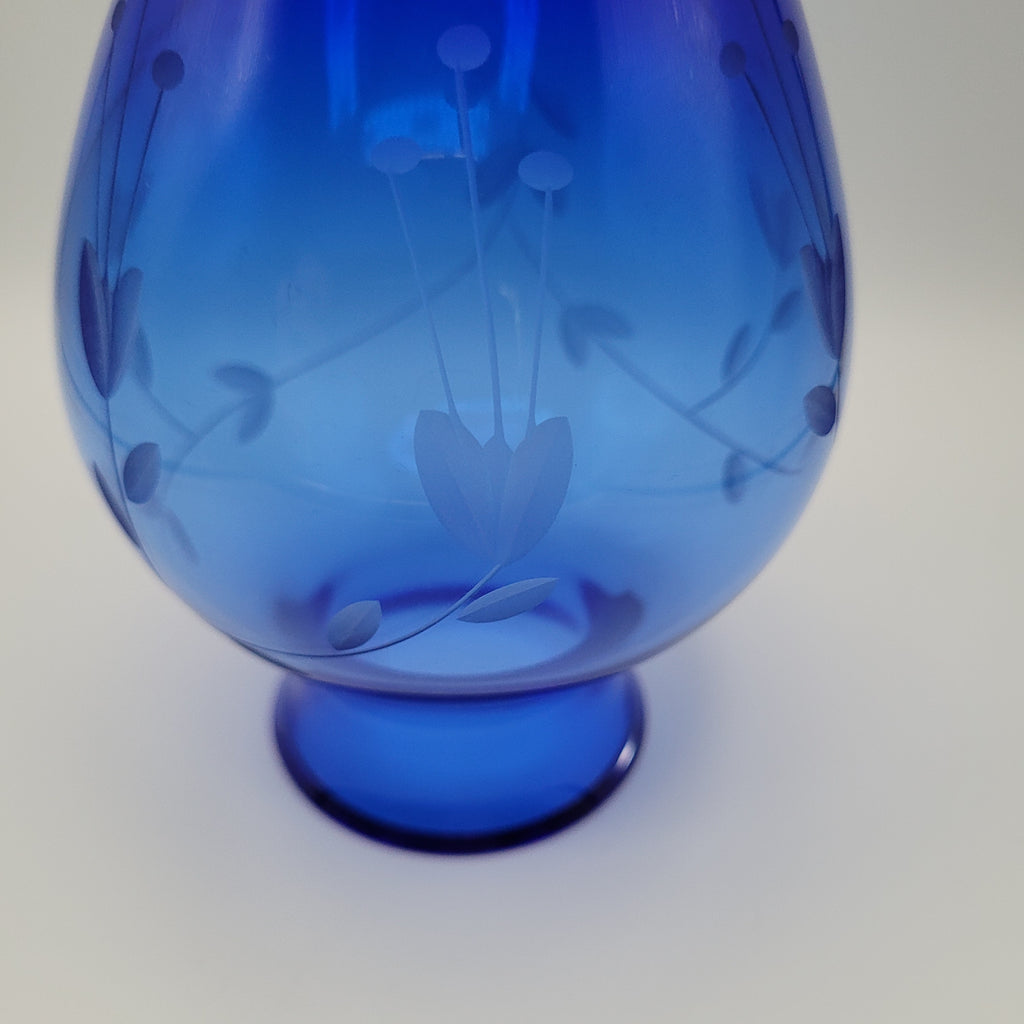 Duiske hand-blown baluster vase. Handmade Irish Studio Glass