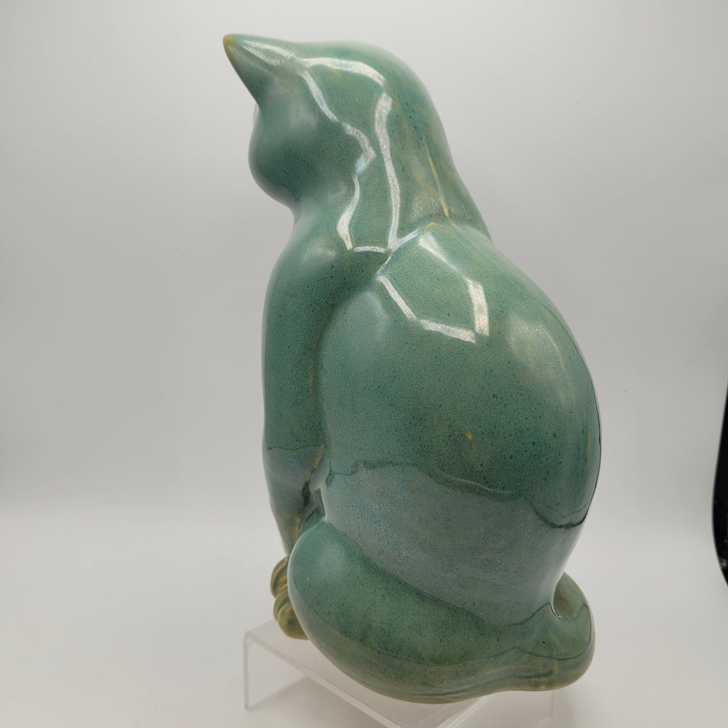 🐾 “The Cat With Opinions” — Mid-Century Ceramic Sculpture