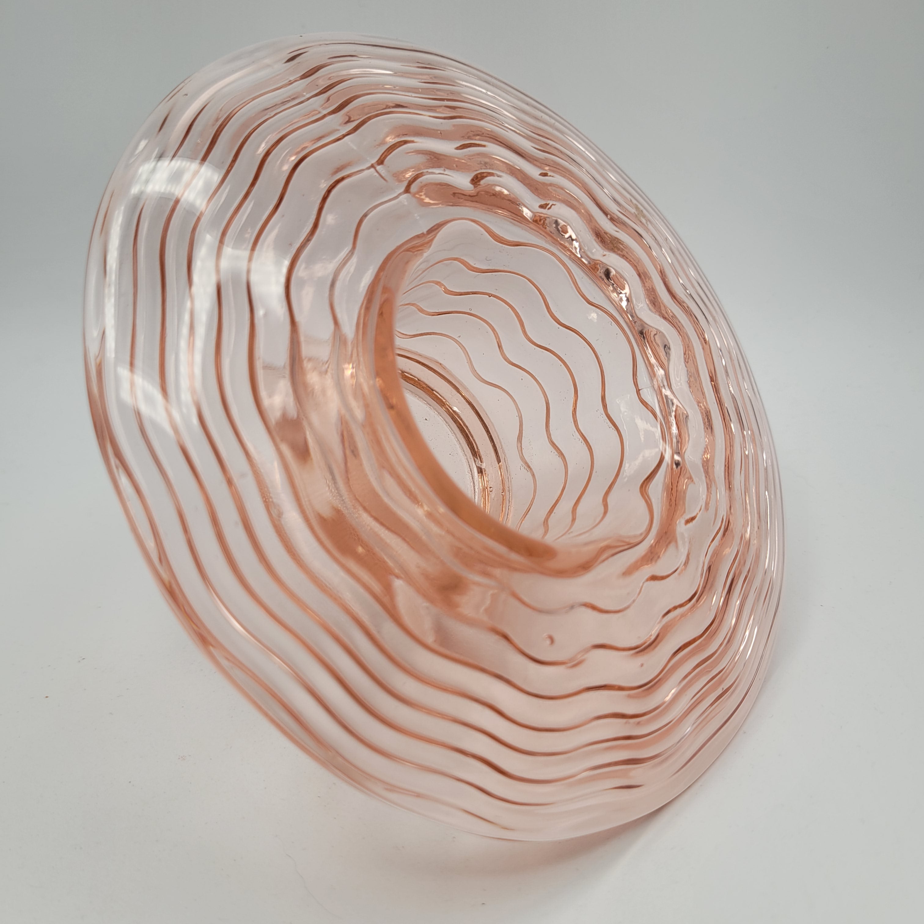 Optic-Ribbed Rose-Pink Bowl — Strongly Reminiscent of Ekenäs Glasbruk, Sweden,       c.1955–65