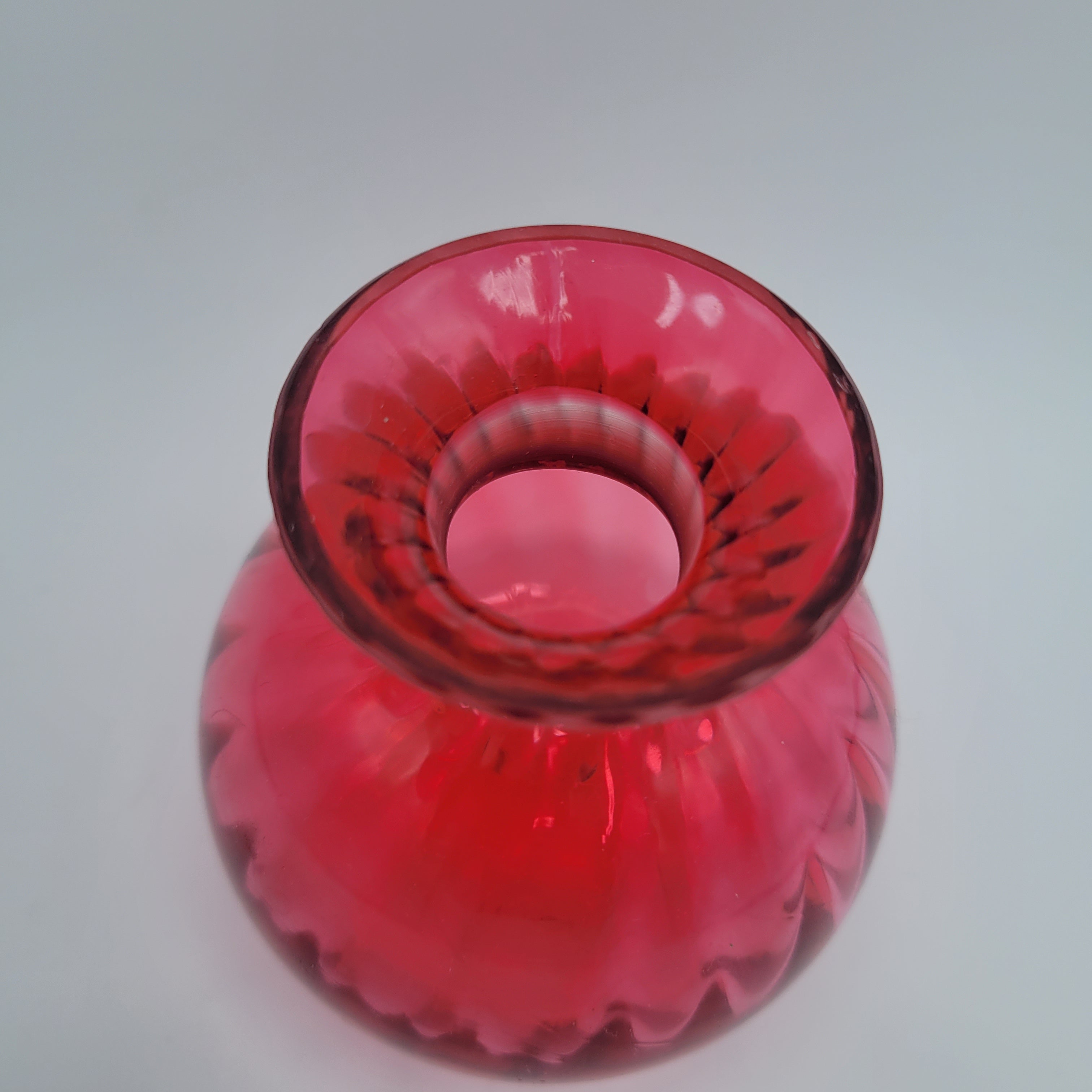 Pilgrim cranberry glass posy vase "optic swirl" perfect