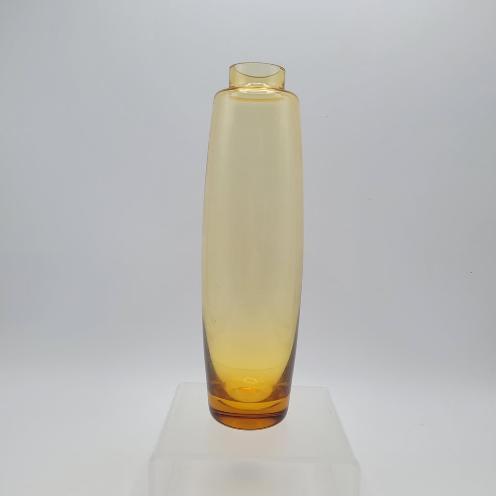 Pair of Scandinavian Modernist Glass Vases – Amber & Teal, 1960s–70s...so stylish 😎