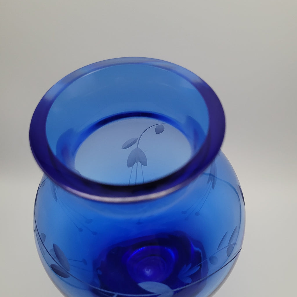 Duiske hand-blown baluster vase. Handmade Irish Studio Glass