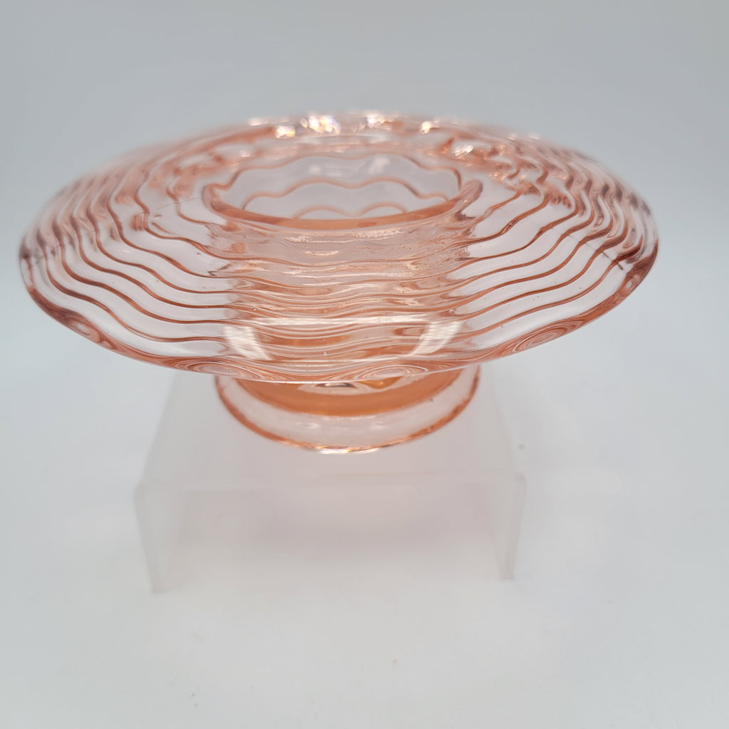 Optic-Ribbed Rose-Pink Bowl — Strongly Reminiscent of Ekenäs Glasbruk, Sweden,       c.1955–65