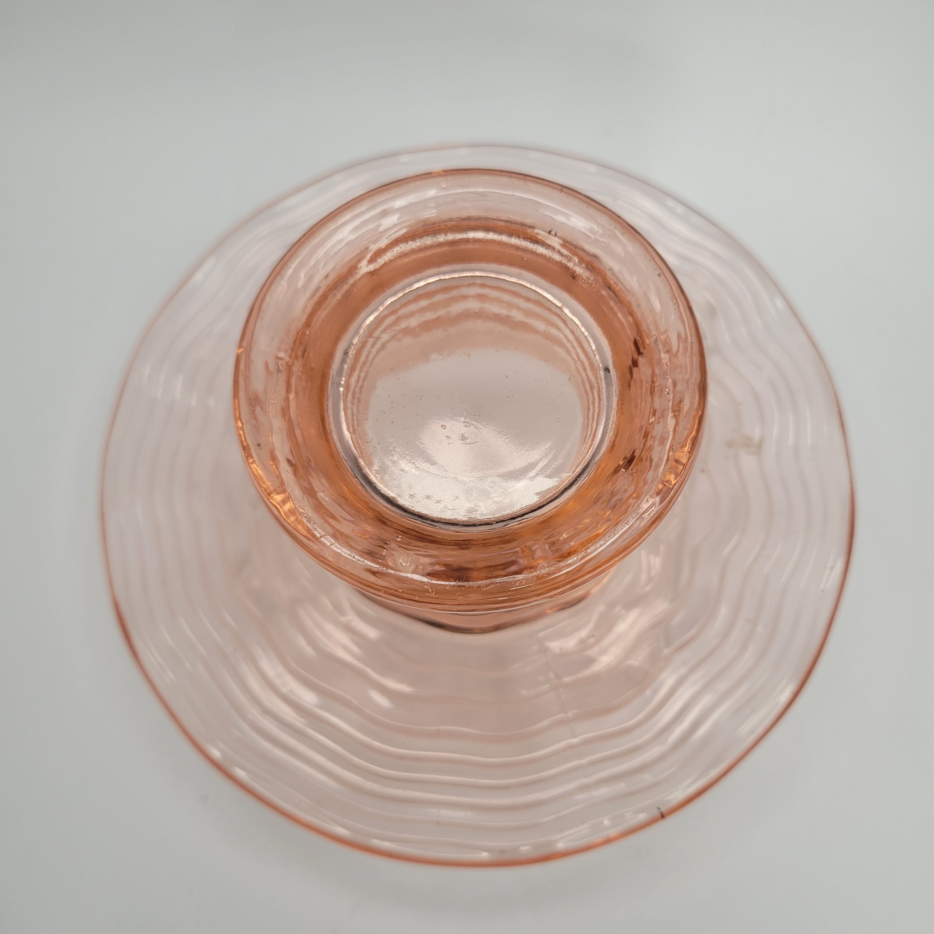 Optic-Ribbed Rose-Pink Bowl — Strongly Reminiscent of Ekenäs Glasbruk, Sweden,       c.1955–65