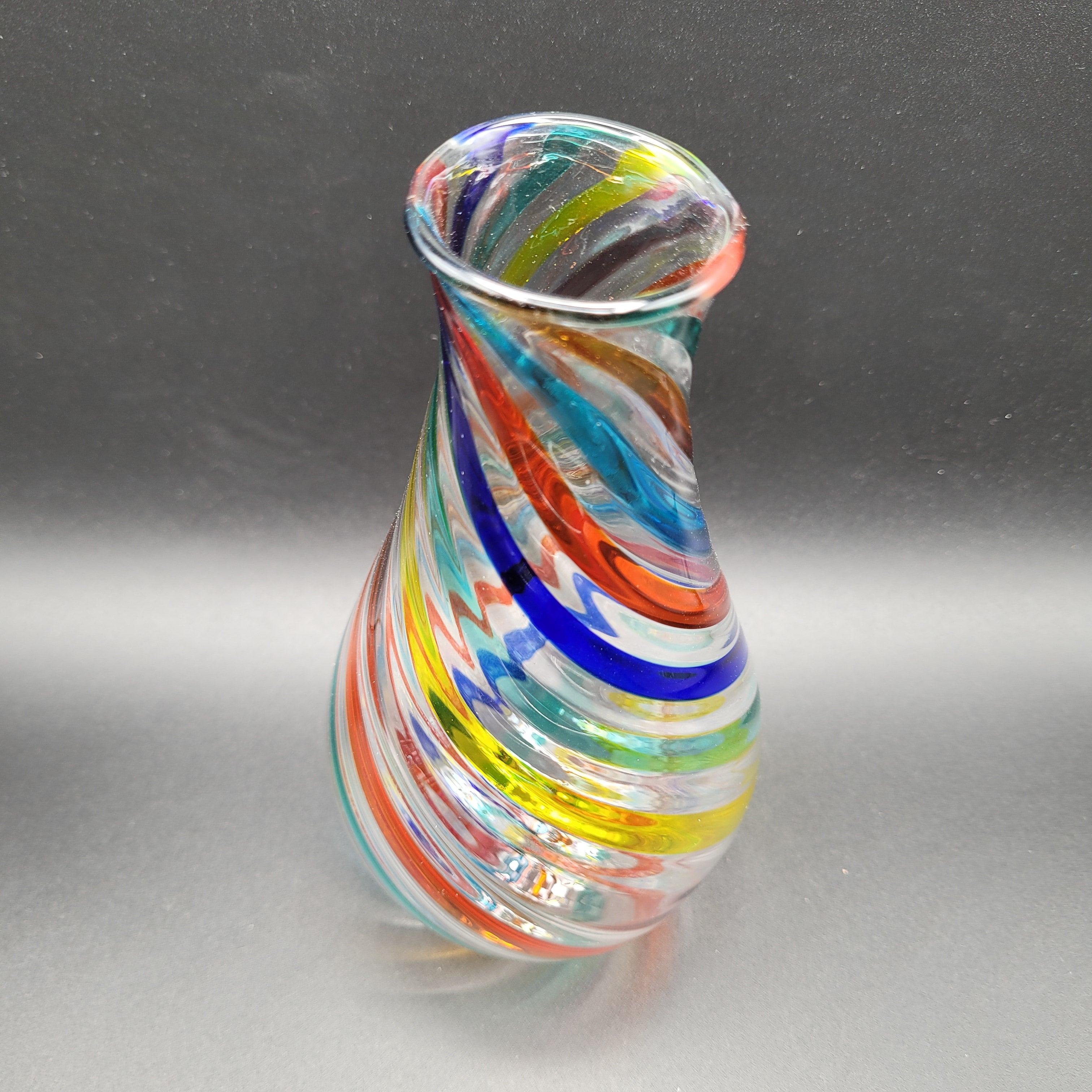 F&M Ballarin Murano Filigree Spiral glass Vase. Signed and with label.