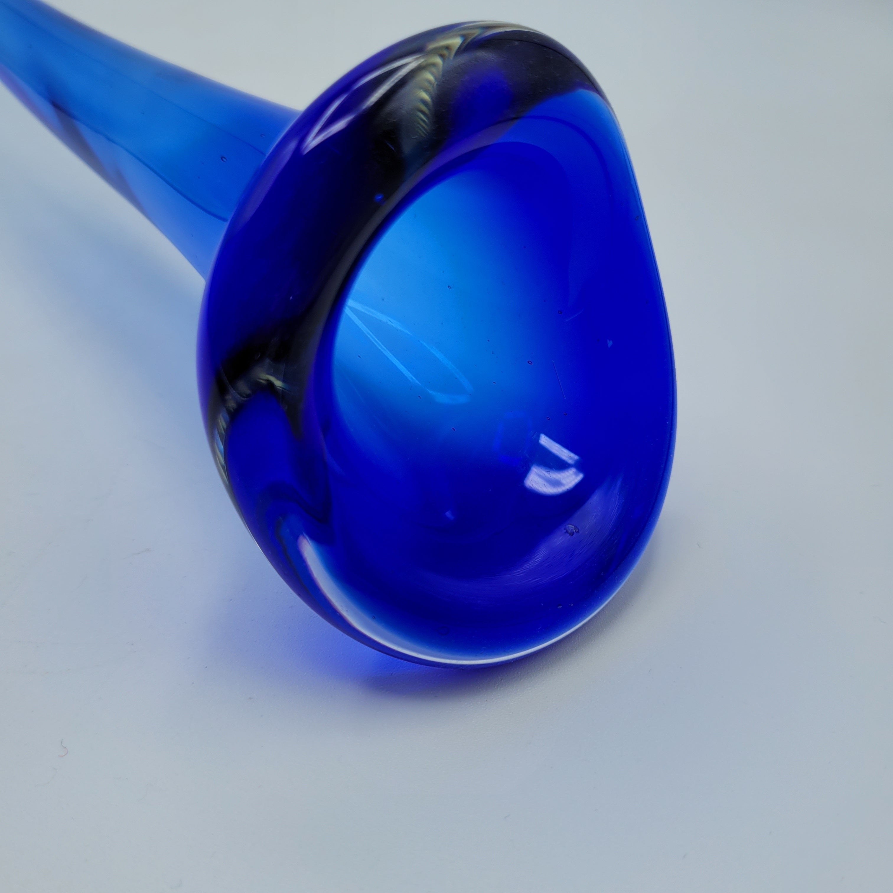 Tall Swedish Art Glass Pulpit Vase — Cobalt Blue with Controlled-Bubble Base, 35 cm tall