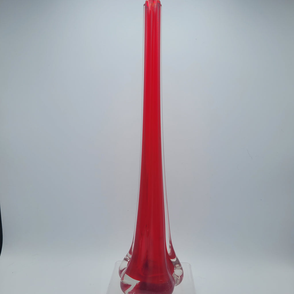 Tall Red Cased Glass Bud Vase — Mid-Century Modern Elegance (28 cm)