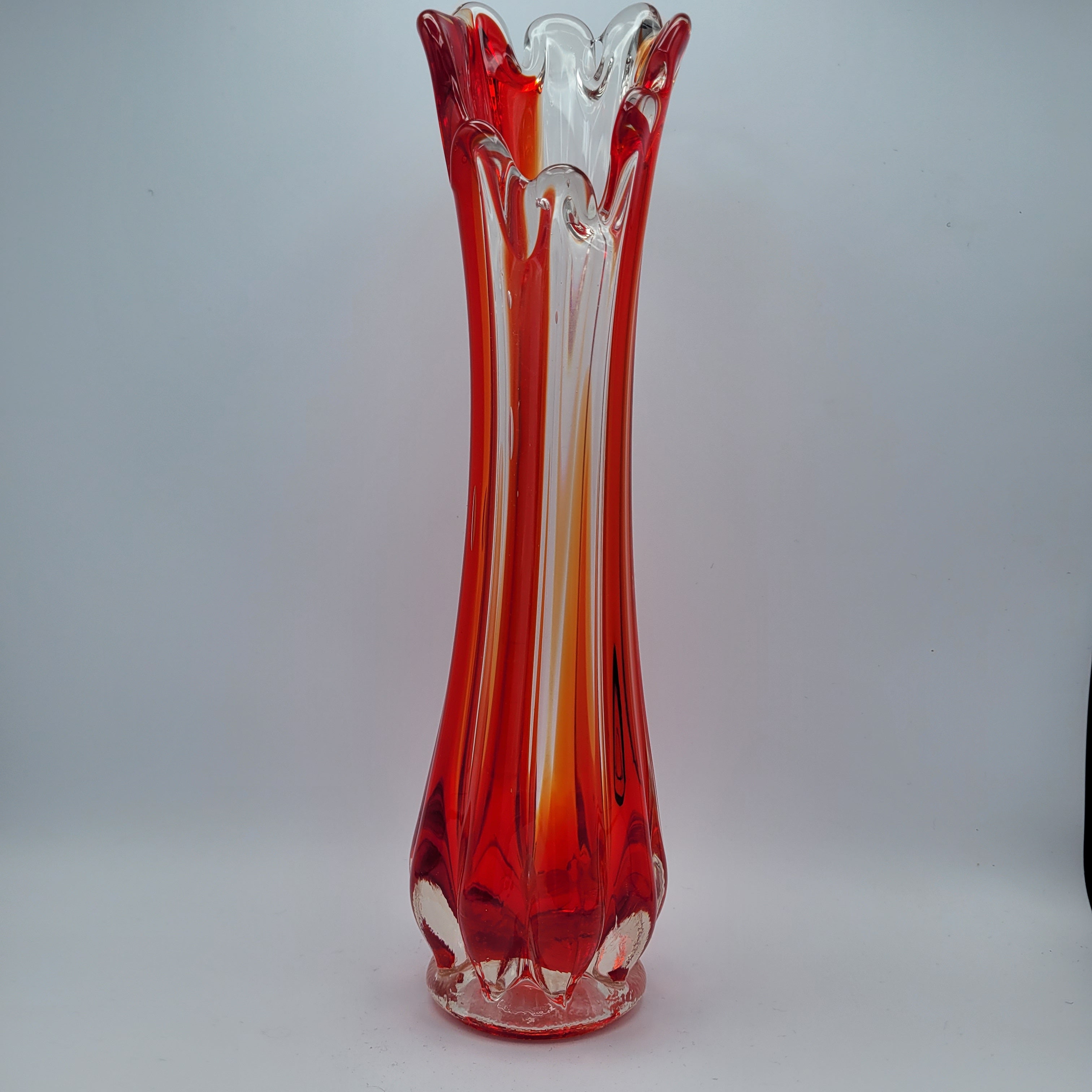 Italian art glass in the Murano Tradition. Sommerso & Rigadin Swung Vase. 1960s Mid Century Modern. Superb 👌