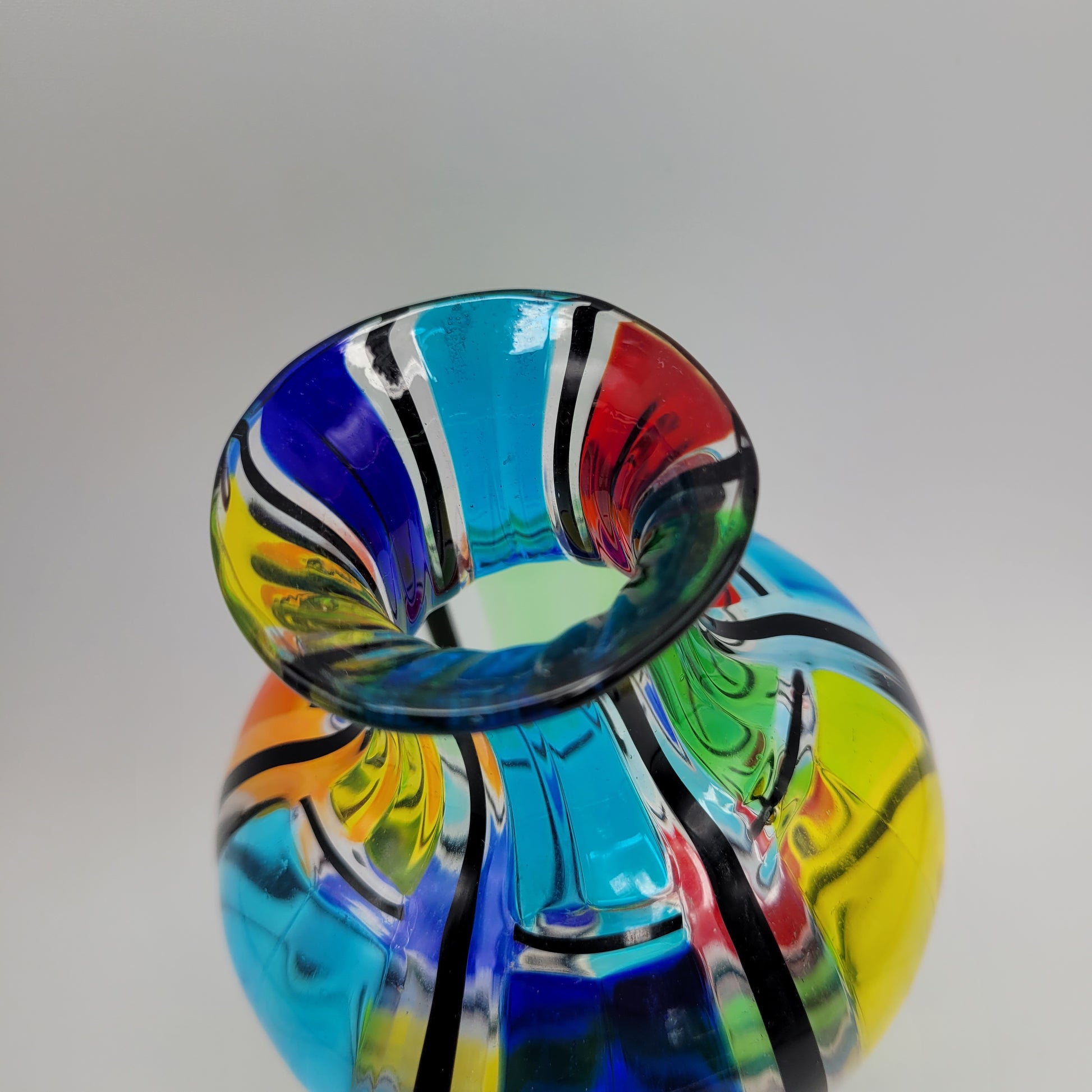 Angelo Ballarin "Carnevale Vase" from the F&M Ballarin studio. Signed, label, and certified Murano Pezzato Glass