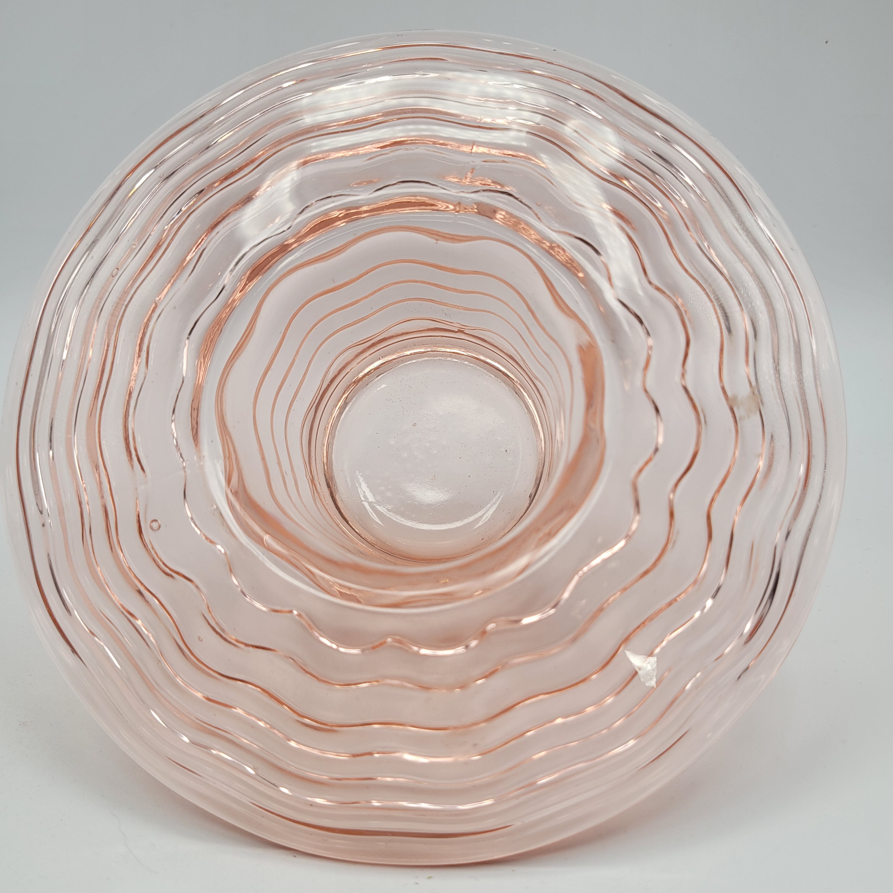 Optic-Ribbed Rose-Pink Bowl — Strongly Reminiscent of Ekenäs Glasbruk, Sweden,       c.1955–65