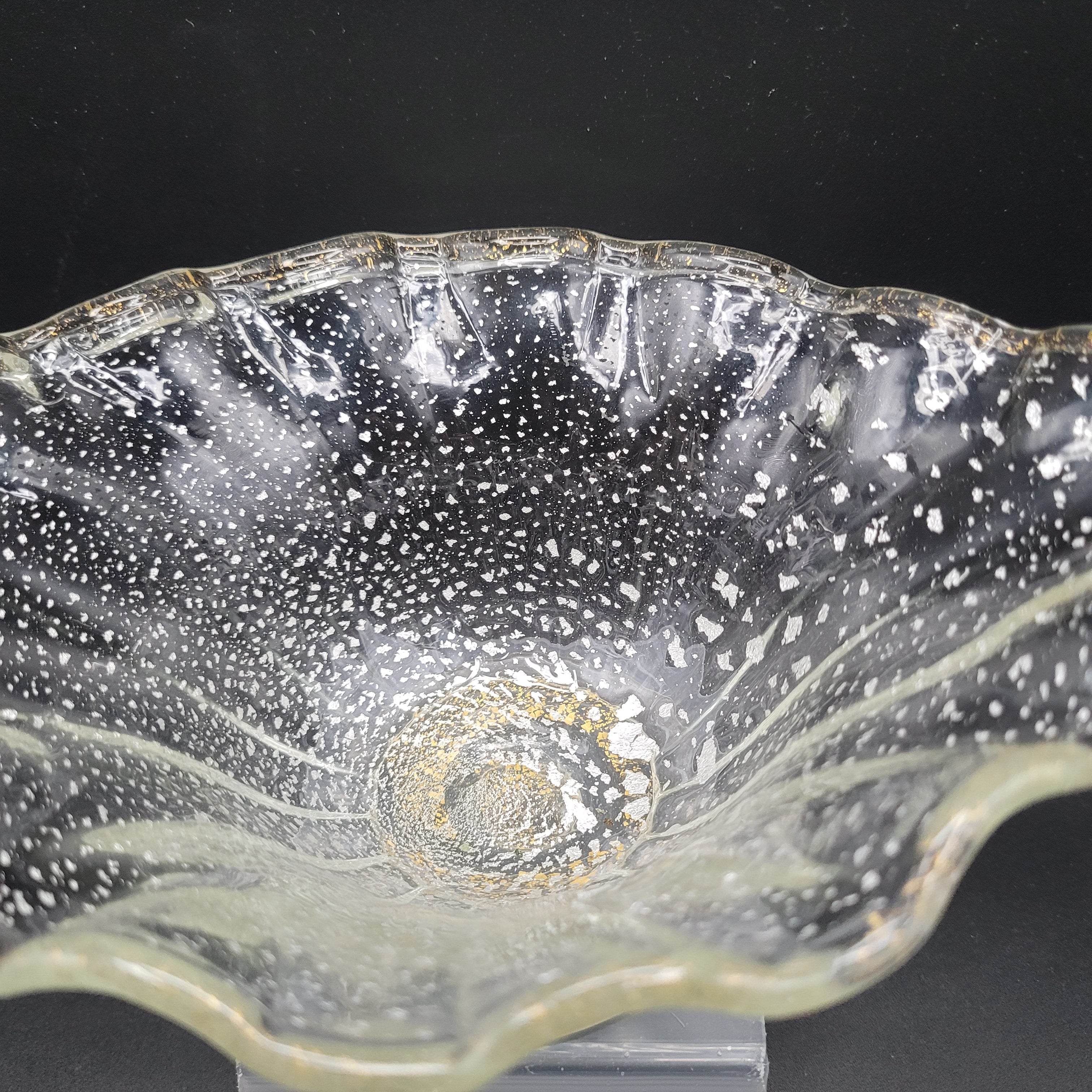 Mid-Century Bohemian Murano-Style Art Glass Bowl – Gold & Spatter Inclusion, Handblown (Unmarked)