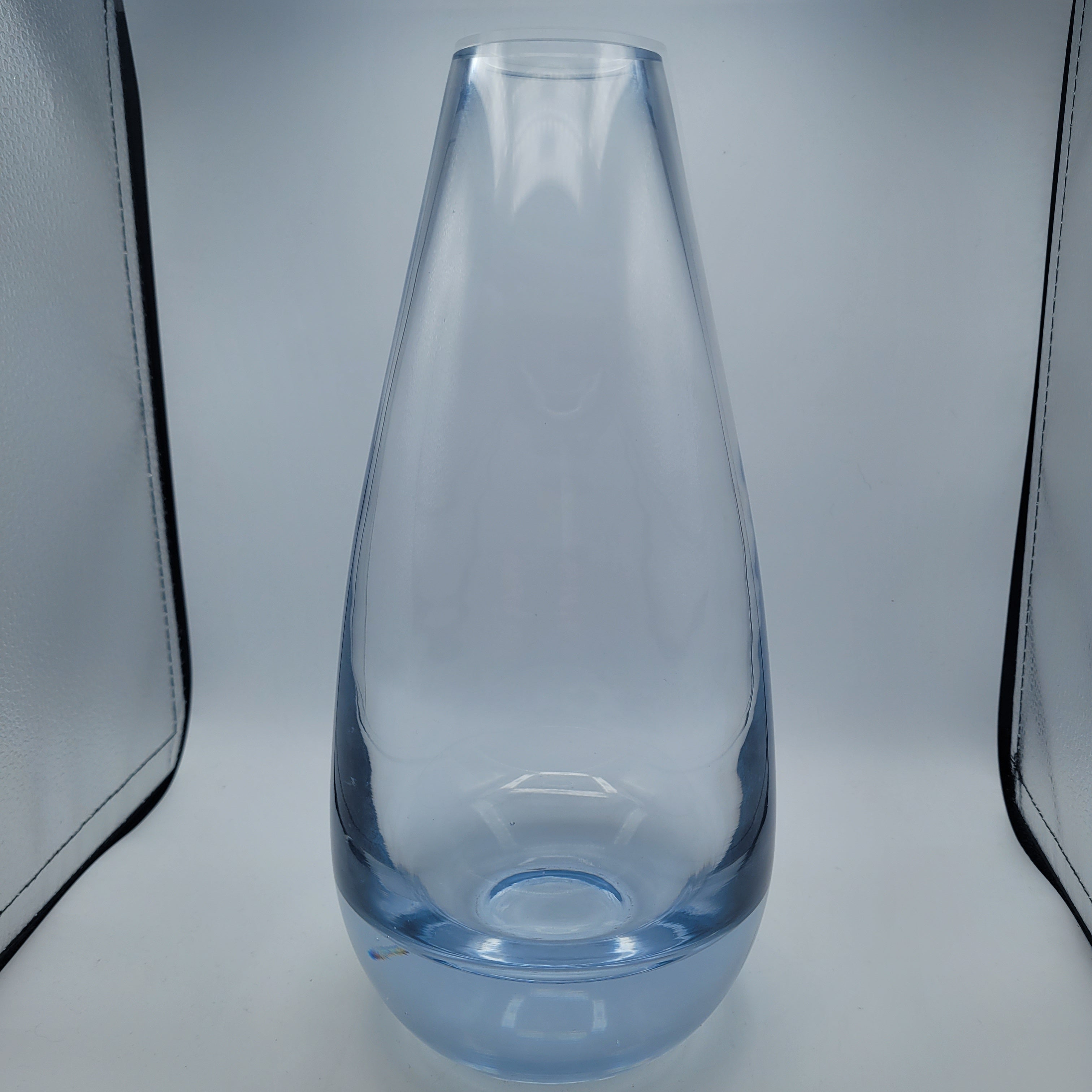 Tall Conical Vase, Attributed to Per Lütken for Holmegaard, Denmark, c.1960s 🇩🇰