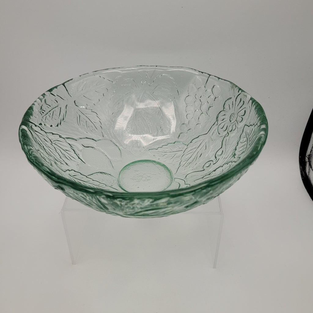 Mid-Century British Pressed Glass Bowl – Pale Green with Subtle Uranium Glow, c.1940s–50s